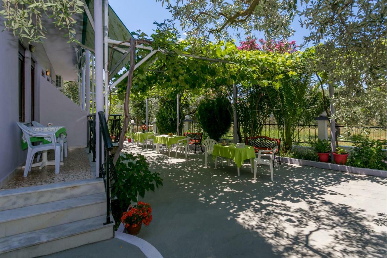 Studios Panagiotas House Astris Extérieur photo